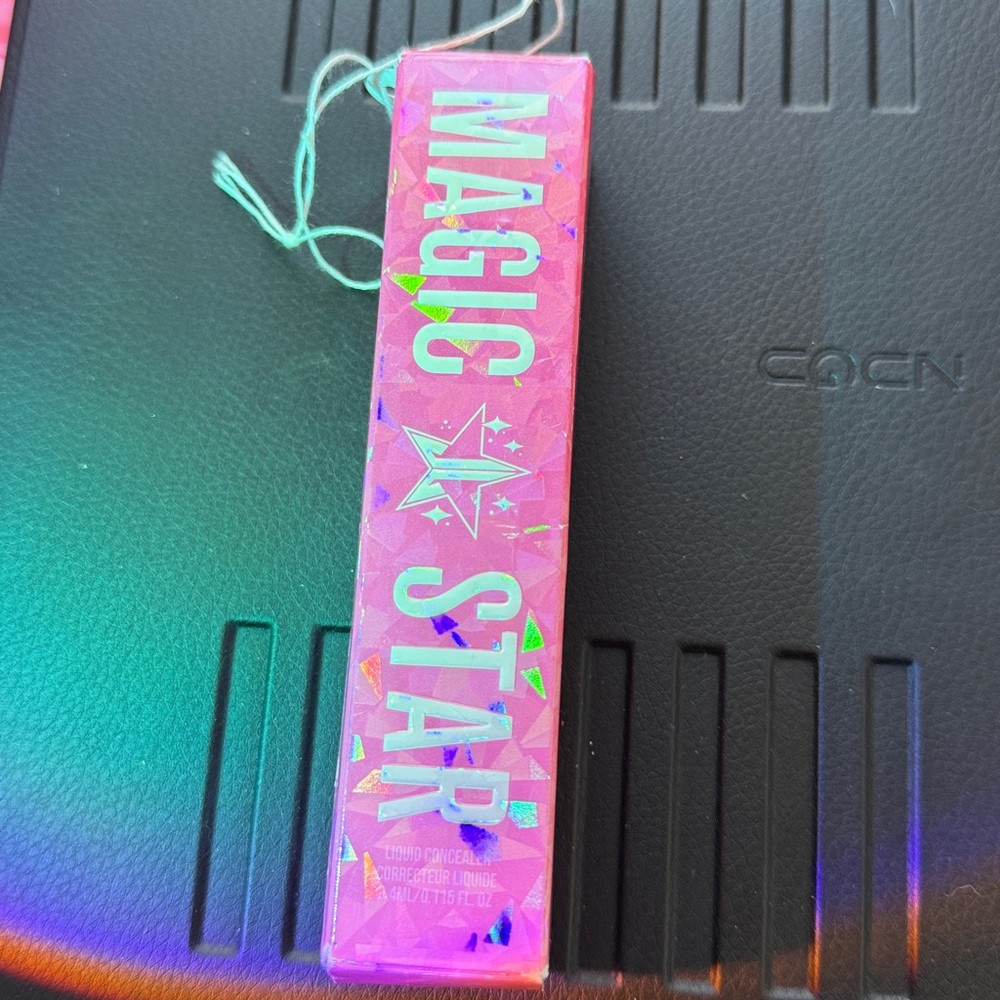 Jeffree Star Magic Star Long Coverage Lip Gloss‎
